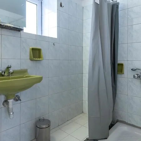 Roy Hotel 3*